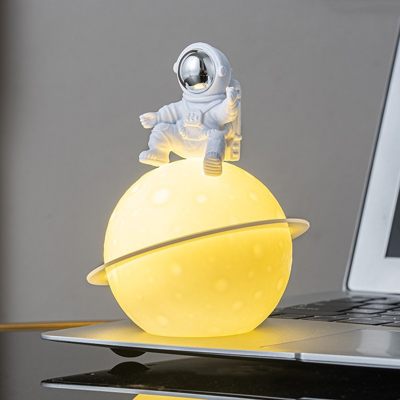 d80bcb08-ce35-4e13-9f7f-80e87f6344ae.jpg Astronaut Small Night Lamp Table Decoration Atmosphere Ornaments Home Decor - Image 1