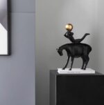 Modern Home Decor Ornaments Light-luxury Art Pieces For The Living Room - Image 4